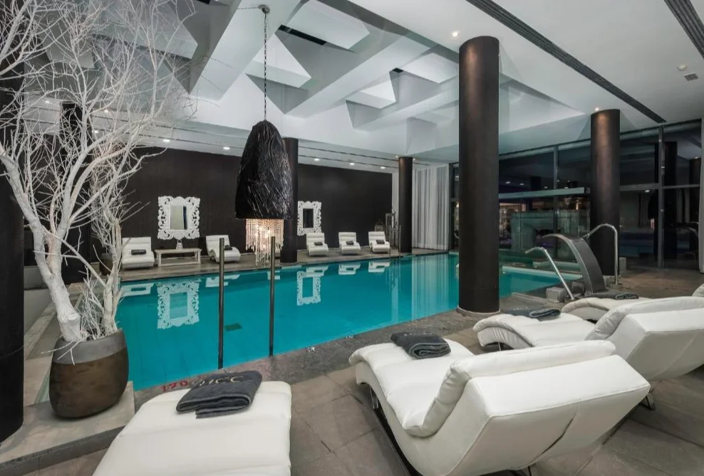 Diamond Deluxe | binnenzwembad